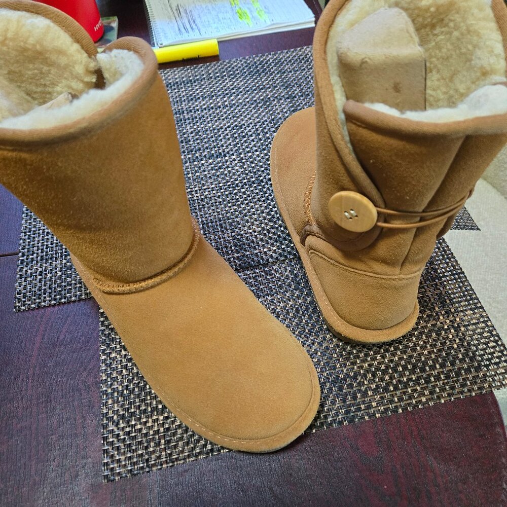 boots - like new